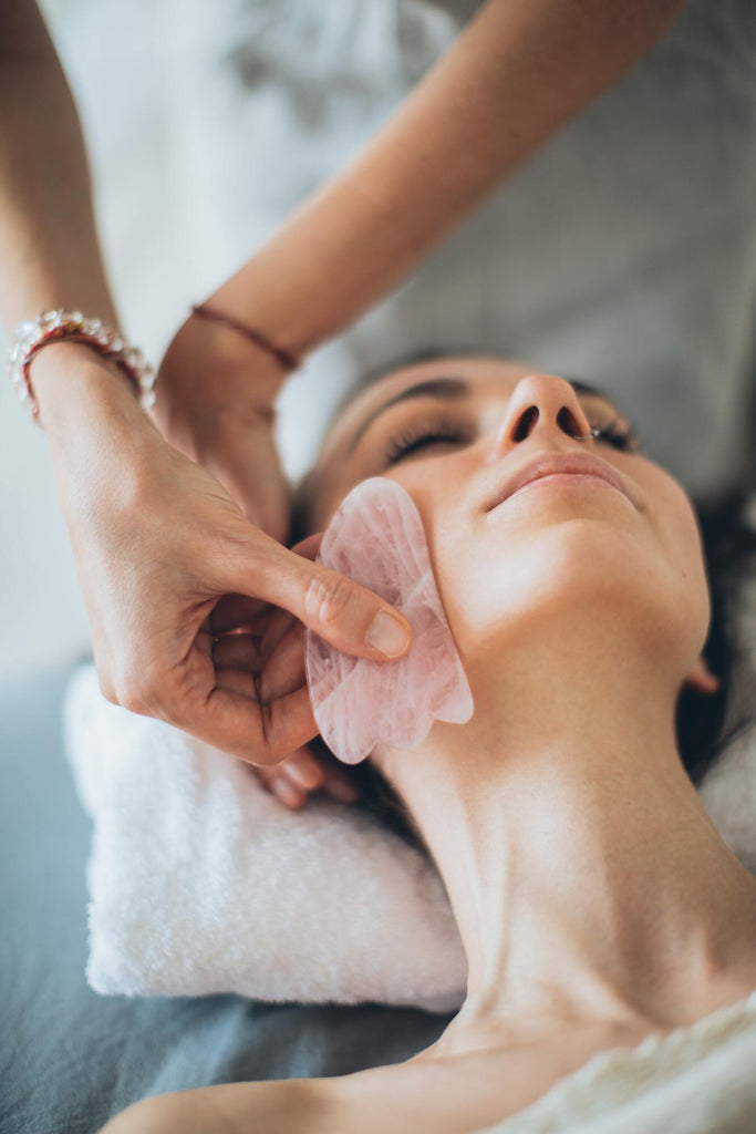 The benefits of facial massage - Lacrème Beauté